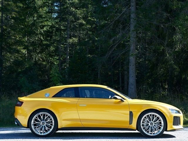 What engine was used in the 2013 Audi Sport Quattro Hybrid Concept?