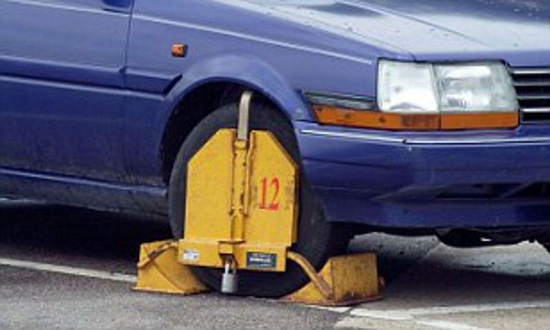 Police and Local Authority Wheel Clamp