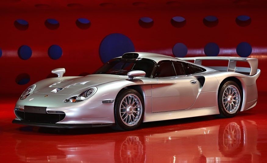 2. 1998 Porsche 911 GT1 Strassenversion Coupe – $5,665,000 (Gooding & Company)