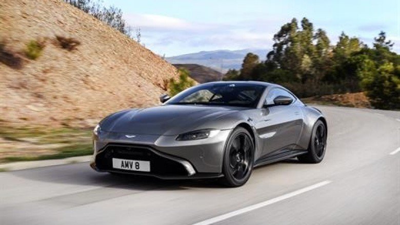 ASTON MARTIN VANTAGE AND DBS SUPERLEGGERA SCOOP TOP ACCOLADES AT MOTOR AWARDS 2018