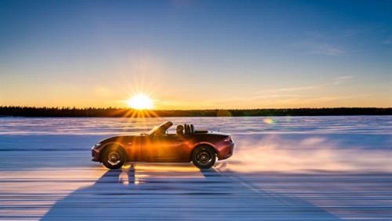MAZDA MX-5 NAMED ROADSTER OF THE YEAR AT THE 2019 AUTO EXPRESS NEW CAR AWARDS
