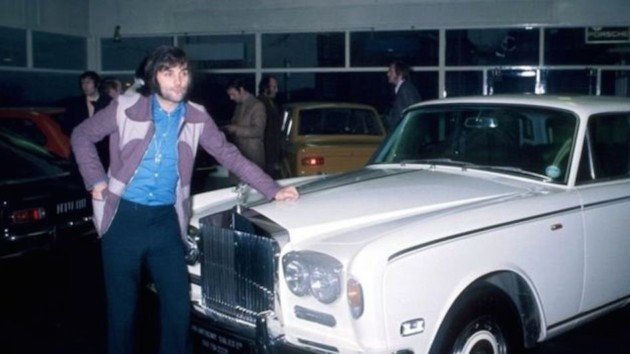 Manchester United legend George Best’s Rolls Royce up for auction at Duxford