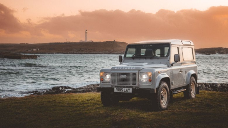 Land Rover Classic has recently introduced its newest limited-edition luxury collectible, the Classic Defender Works V8 Islay Edition.