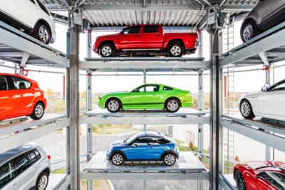 Carvana stock, heavily shorted, surges after outlook update