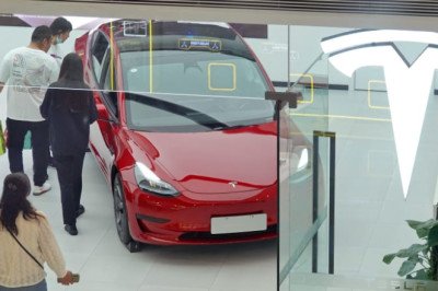 Tesla stock hits 7-month high as all Model 3s qualify for full tax credit