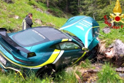Driver wipes out £170k supercar on mountain pass and amazingly walks away