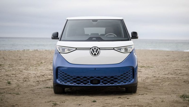 Volkswagen reboots its groovy 60s-era VW Bus. This time it's faster, roomier and electric