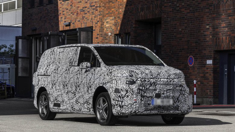 Mercedes-Benz Van.EA prototypes out testing