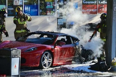 Ferrari F430 Destroyed After Bursting Into Flames At Gas Station