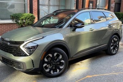 Plug-In Hybrids May Not Be The Small First Step Towards EV Adoption After All