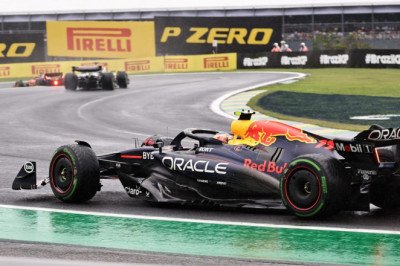 Red Bull Accuses Its F1 Rivals Of Using Water Trick In Tires