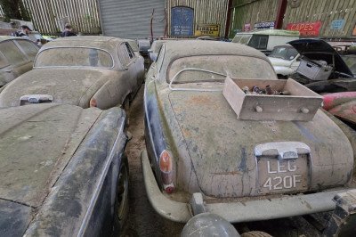 Classic car graveyard filled with more than 100 old Bentleys, Jaguars and Rolls-Royces worth up to £1m found in Welsh warehouse
