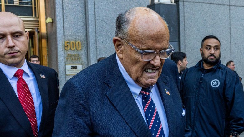 Giuliani Has One Week To Hand Over Lauren Bacall's Mercedes Or Risk Contempt Of Court