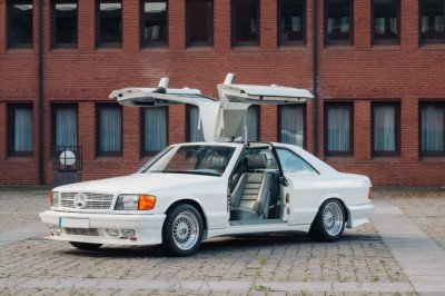 Become Your Raddest Self When You Buy This 1980s Mercedes-Benz S-Class With Gullwing Doors