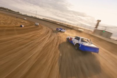 What Happens When You Pit Two F1 Drivers Against Each Other On A Dirt Short Track?
