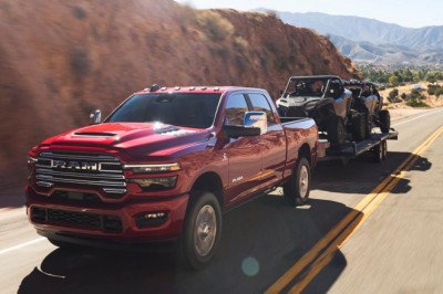 2025 Ram Heavy Duty Trucks Keep The Hemi, Improve The Cummins Diesel And Jump On The Split Headlight Trend