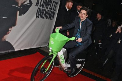 Timothée Chalamet Fined $79 After Riding Lime Bike To Movie Premiere