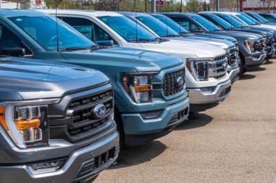 Ford Offers Employee Discounts To Everyone As Other Automakers Prepare For Price Hikes