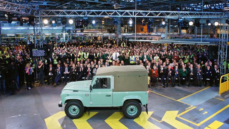 Jaguar Land Rover pauses shipments of all vehicles to US as it addresses 'new trading terms' caused by Trump's tariffs while 9,000 British workers fear for their jobs