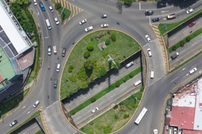 Driving expert shares little-known roundabout mistake that 'everyone is making'