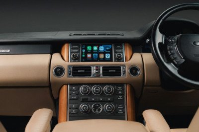 Fancy CarPlay in your L322? Land Rover obliges