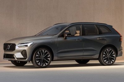 Volvo XC60 gets refreshed look and upgraded interior for £49,240