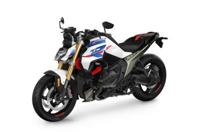 2026 BMW R 1300 R Pairs A Bigger Boxer With KTM Styling Cues