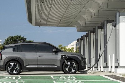 Major carmaker cuts electric vehicle sales target by more than 20% for 2030