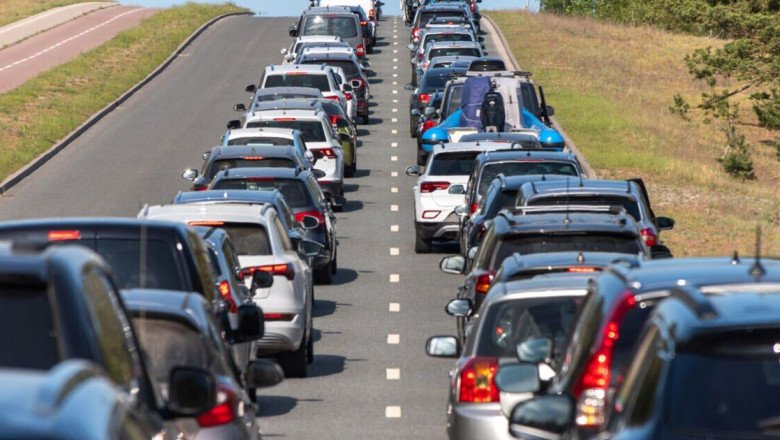 Best and worst times to travel on Easter weekend as millions tipped to hit the roads