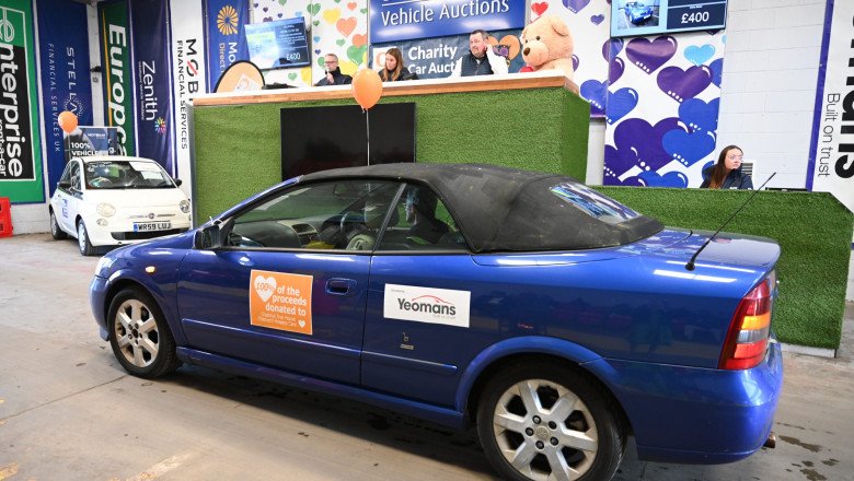 Car dealers raise £38,000 for charity via special sale at Shoreham Vehicle Auctions