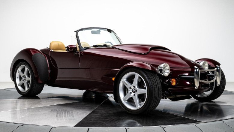 Why Buy A New Miata When You Could Buy This Supercharged, 1-Of-176 Panoz AIV Roadster Instead?