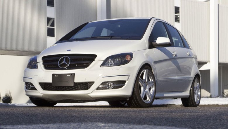 Cars You Forgot About: The One-Off Mercedes B55 V8