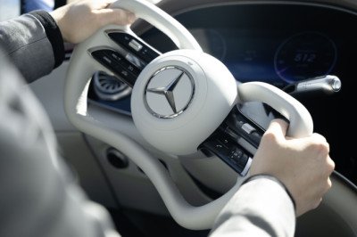 Mercedes to launch by-wire steering and yoke wheel in 2026
