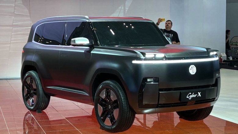 Boxy new MG Cyber X SUV revealed at Shanghai motor show
