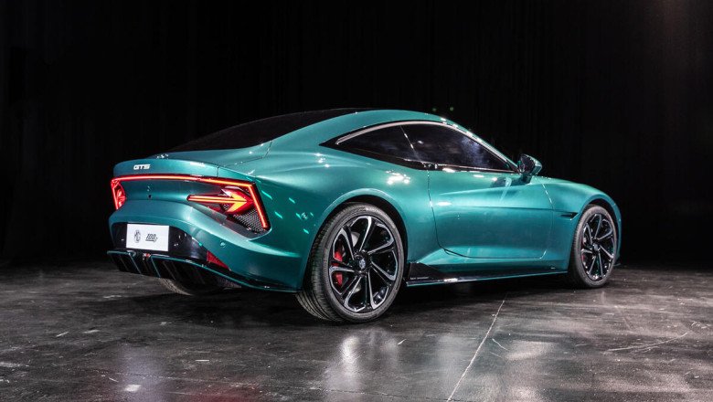 MG Cyberster 2+2 coupé due for launch later this year