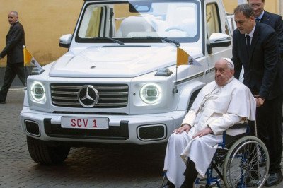 Pope Francis's incredible car collection - £380k Mercedes EV to very ordinary 80s Renault