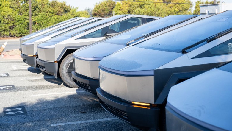 Tesla Apparently Managed To Sell Just 6,406 Cybertrucks In The First Three Months Of 2025