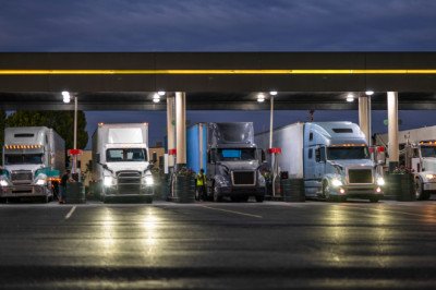 There's A Trucking Industry Crisis The U.S. Isn't Doing Anything To Address