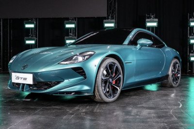 An MG Cyberster Coupe Is Coming