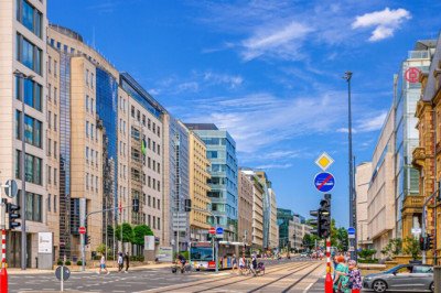Foreign Office warns holidaymakers to carry 6 specific documents to avoid fines