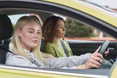 ‘I’m an ex-driving examiner - these are the most common mistakes people make’