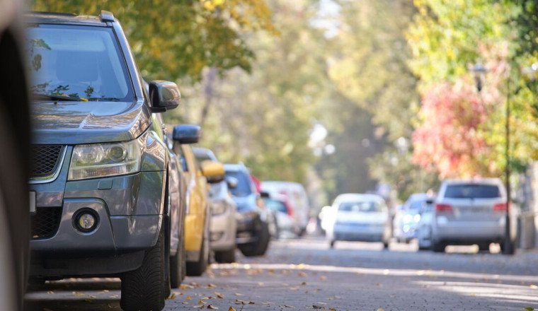 Drivers urged to park in specific spot today to slash car costs
