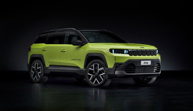 Chunky new Jeep Compass brings hybrid, PHEV and 404-mile EV
