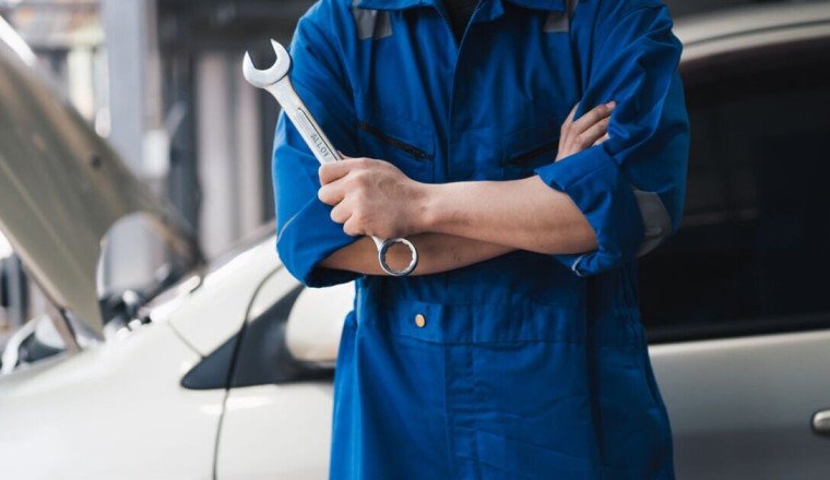 Mechanic tells drivers to 'stop buying' this car due to higher fuel charges