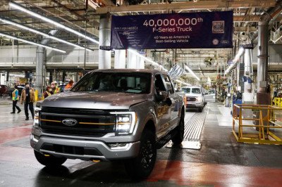 Ford reveals just how much shoppers will pay for tariffs on a new car