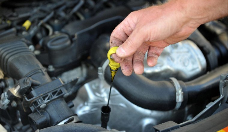 British drivers name biggest garage bugbears as a quarter label servicing an ‘inconvenience’