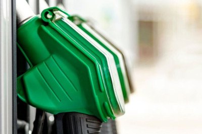 ‘I’m a mechanic - these four tips will double fuel mileage’