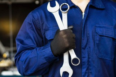 'I’m a mechanic - this is 1 hidden sign a used car has been in a collision’