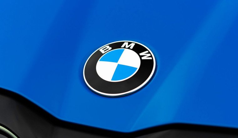 Is The BMW Badge Really An Aeroplane Propeller?