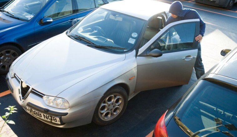 Motorists at risk of being hit with £400 bill this week as hot weather hits UK